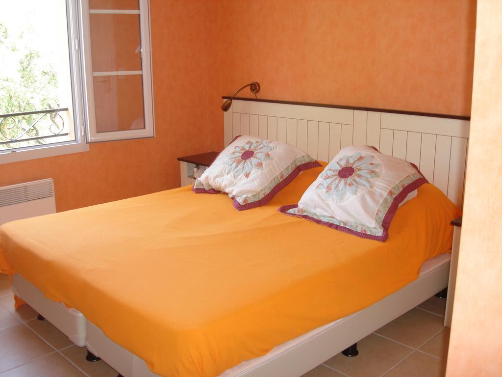 Villa les Coralines Les Issambres Habitación foto